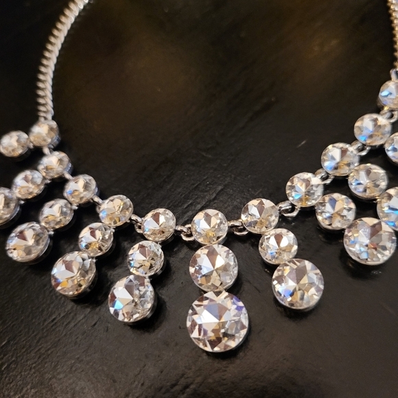 Vintage Elegant White Crystal Sunburst Silver Collar Necklace - Picture 12 of 16